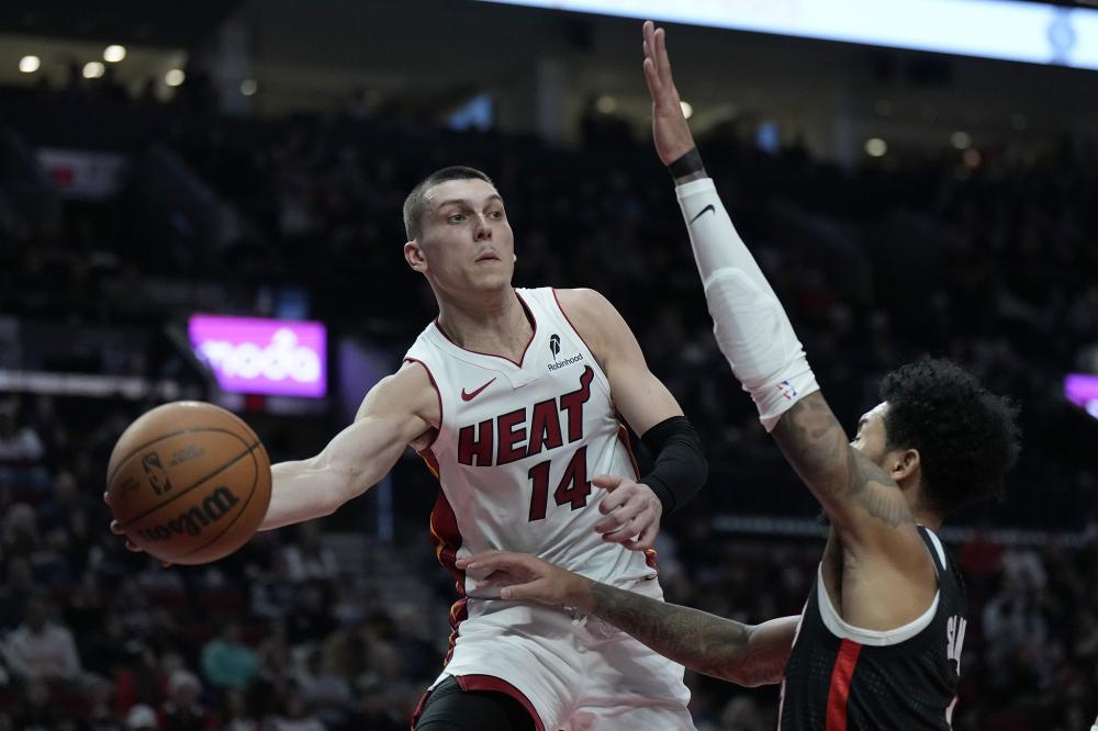 励优秀球员 励优秀球员