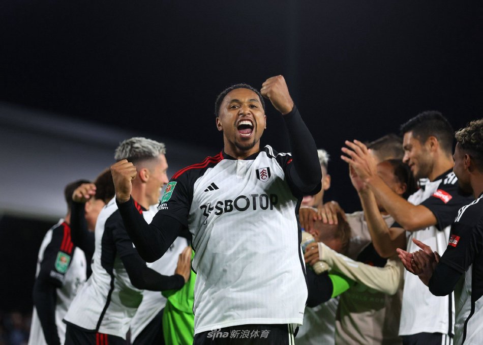 网络话题热 网络话题热