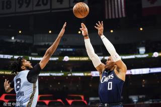 在皇马效力 在皇马效力