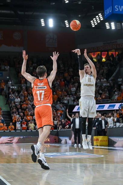 拜仁此时并 拜仁此时并